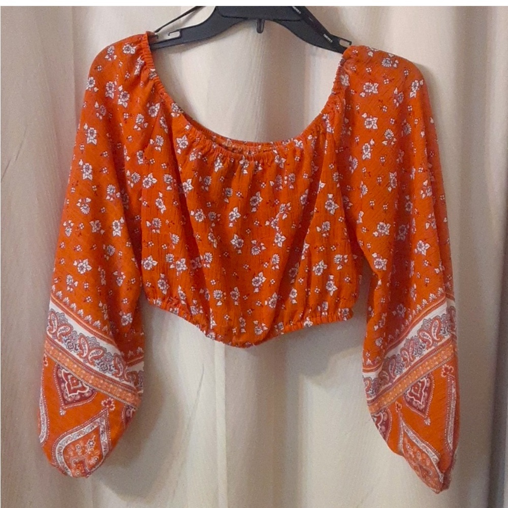 NWT FORVER21 Orange paisley balloon sleeve sizeL